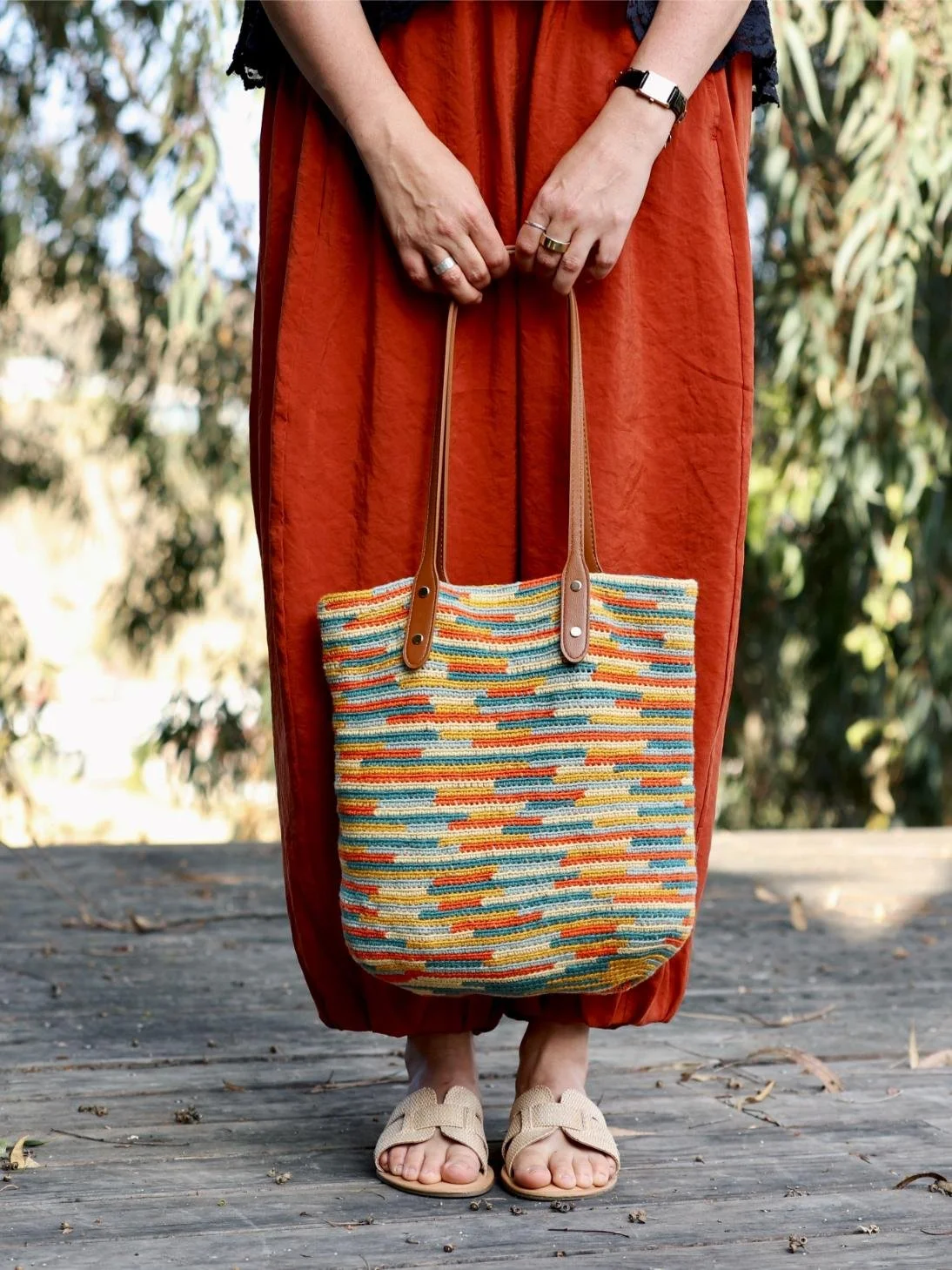 Method Tote Crochet Pattern — Two of Wands